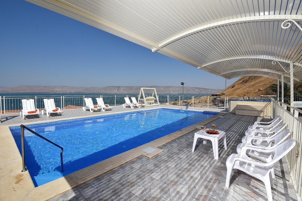 אחוזת חוף כנרת Kinneret Village Тверия Экстерьер фото