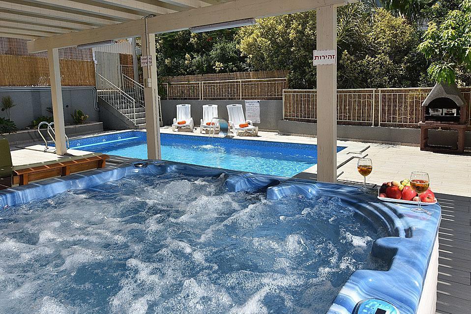 אחוזת חוף כנרת Kinneret Village Тверия Экстерьер фото